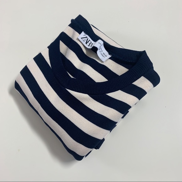 Zara navy and cream white striped king sleeve top - Picture 9 of 10